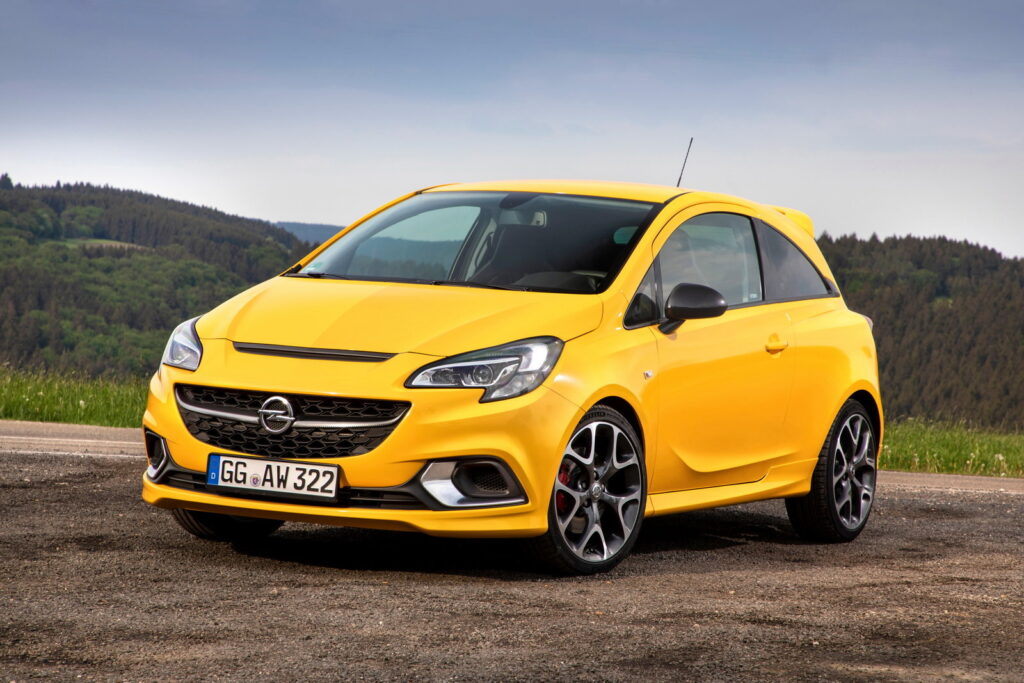 Prigionieri testa rinforzati Opel Corsa OPC E